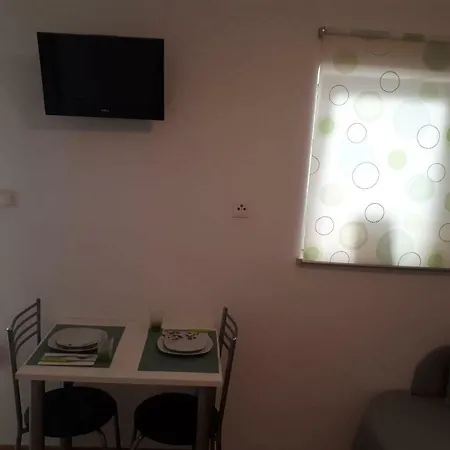 Dariana شقة ماكارسكا