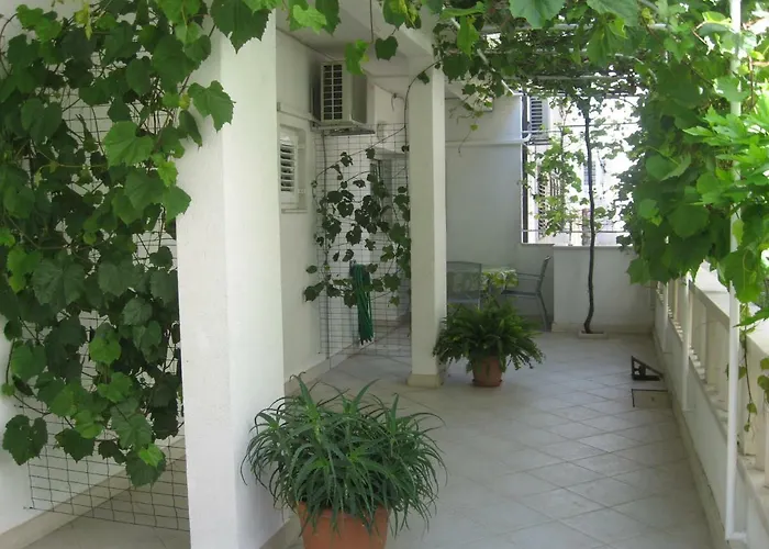 Apartment Dariana Makarska